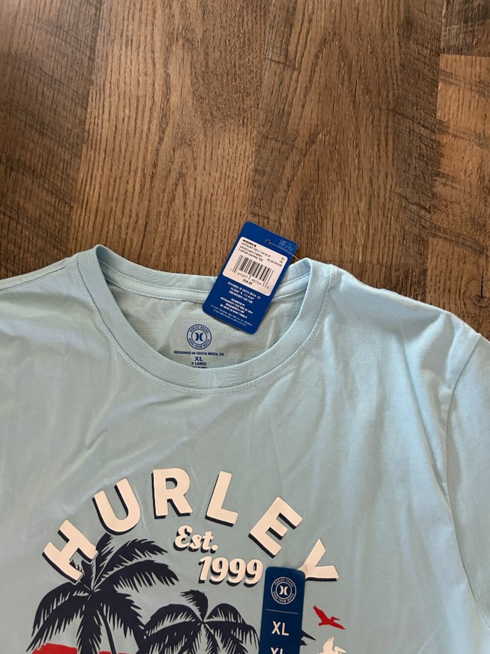 Men's Hurley Tee - NWT - Bundle and Save! - Picture 3 of 3